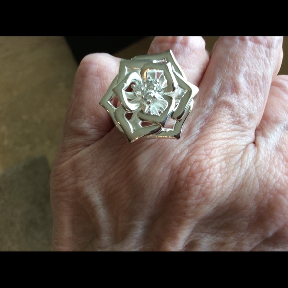 925 STERLING SILVER ROSE STAR RING - Picture 3 of 4
